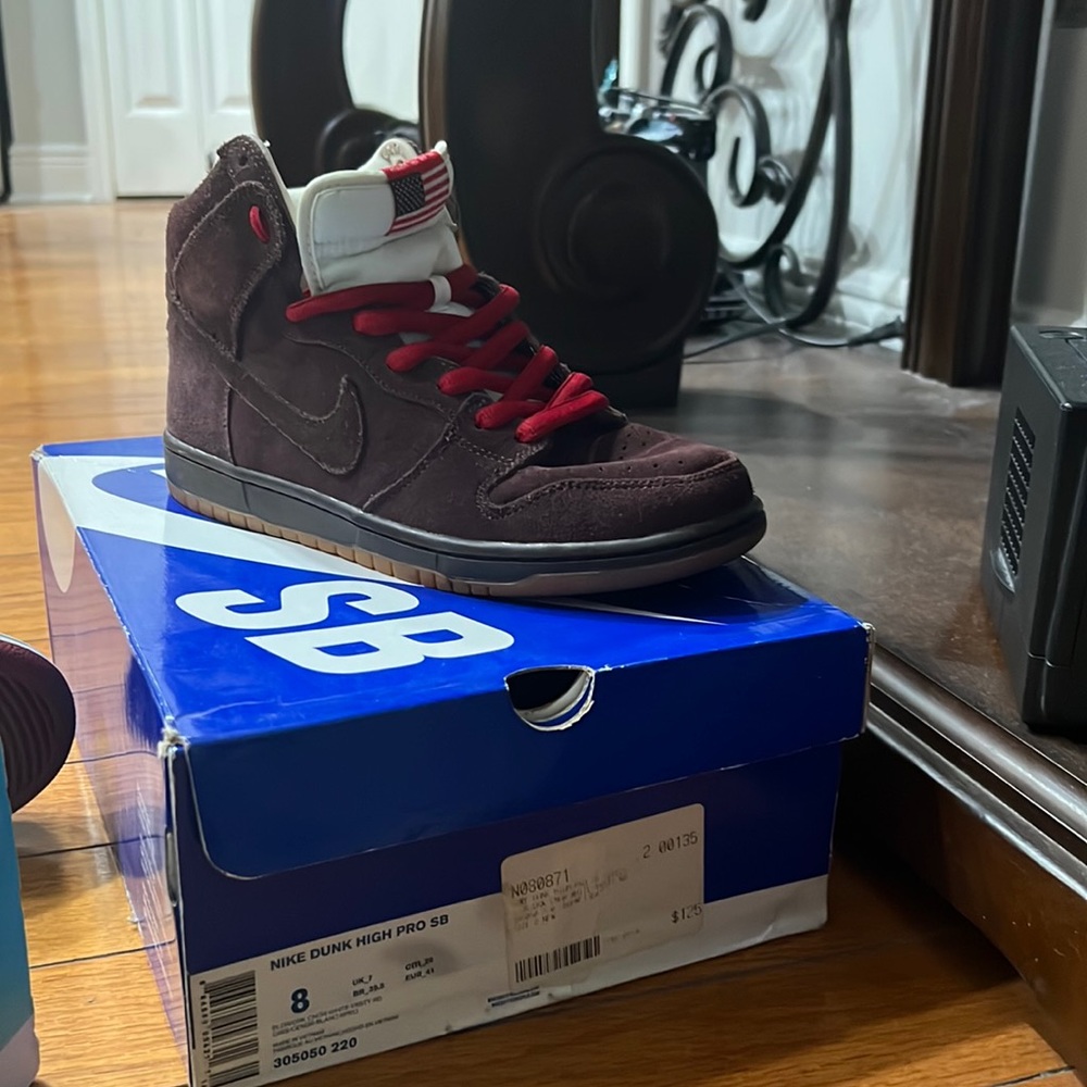 Dunk High